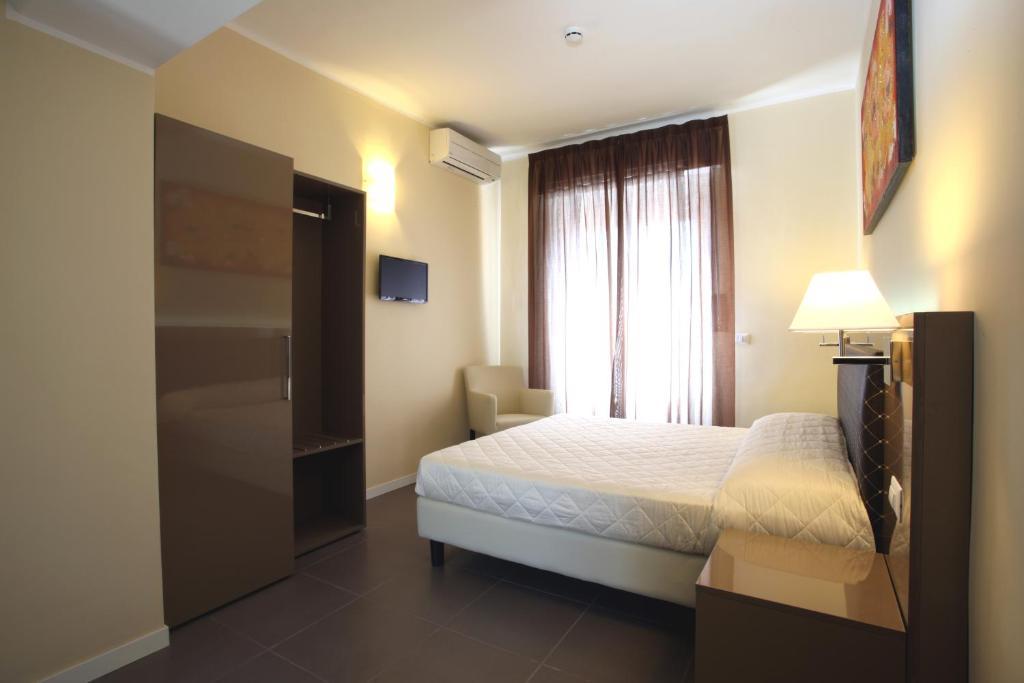 Hotel Ferton Milaan Kamer foto